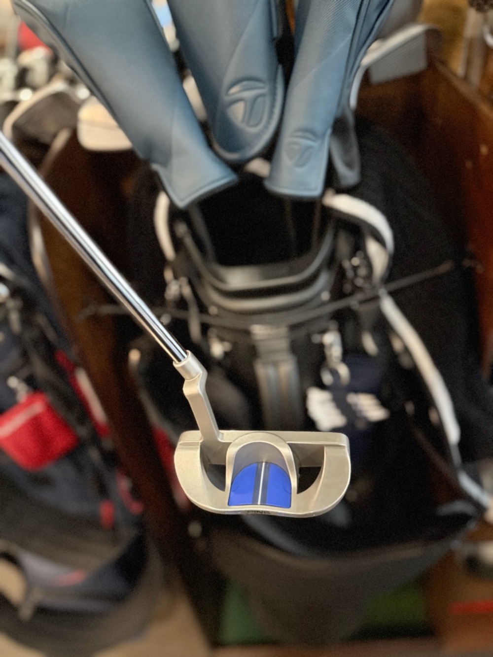 Golf Putter, Driver & Hybrids - Picture 4 of 8